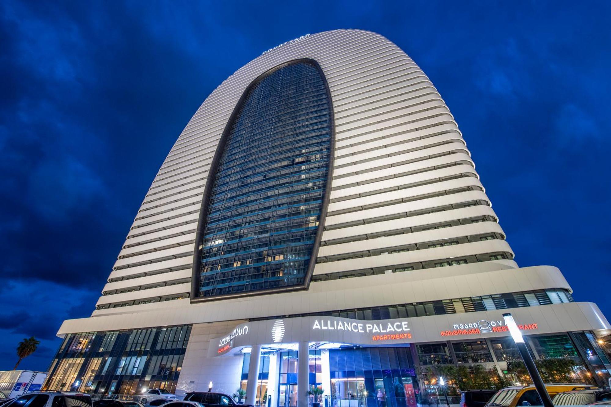 Alliance Palace Batumi Exterior foto